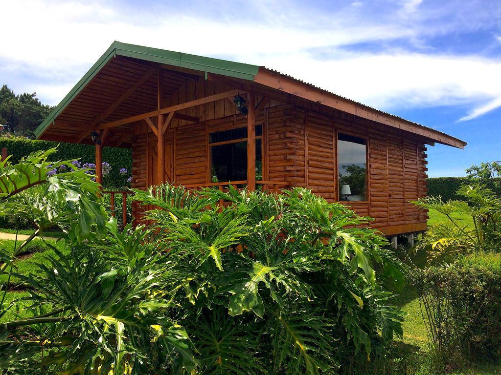 Grandpas Hotel & Restaurante Cartago Rum bild